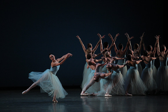 20170114_Serenade_Preformance_Tricia_Jeanette_Emily_Saturday_MCB_9C7C0072