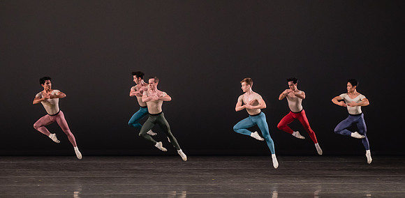 20170113_Glass_Pieces_Akhnaten_PR_MCB_Arsht_73A1065