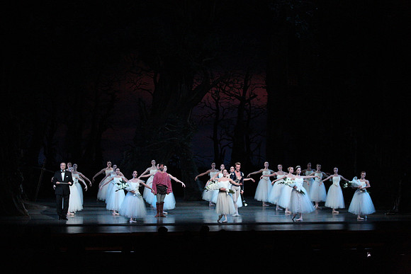 20161021_MCB_Giselle_Act2_Preformance_Arsht_9C7C0121