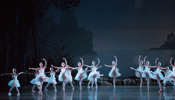 20151023_MCB_Swan_Lake_DR_Arsht_IMG_8223