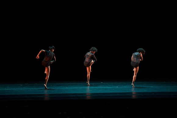 20170223_Alvin_Ailey_Deep_PR_Wide_73A0581