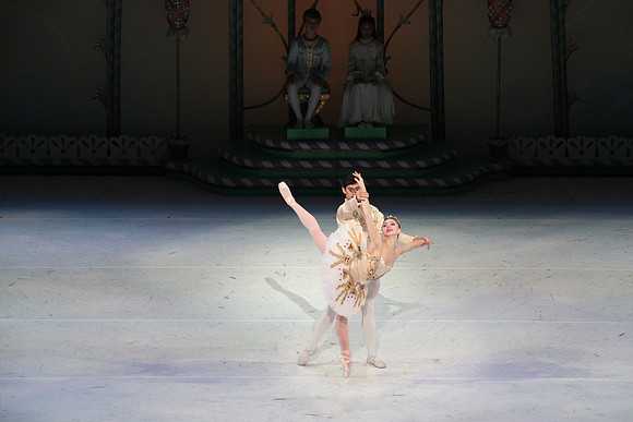 20141229_Nutcracker_WPB_PasDeDeux_CG3P2994