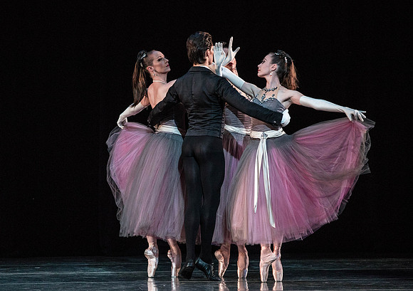 20180405_La Valse_Balanchine_Ravel__73A4494