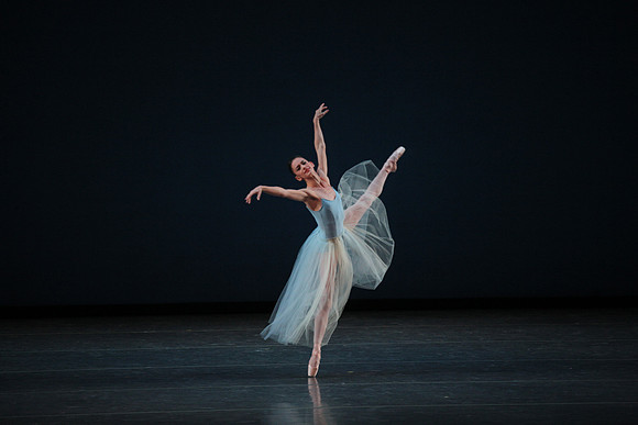 20170114_Serenade_Preformance_Tricia_Jeanette_Emily_Saturday_MCB_9C7C0107