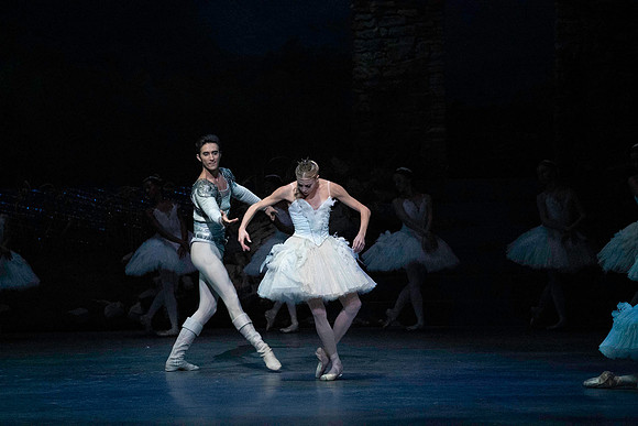 20240417_Swan_Lake_Act 4_2_Cast_DSC3016.ARW