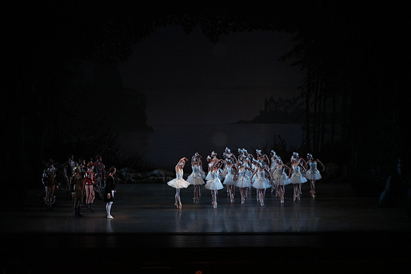 20151022_MCB_Swan_Lake_DR_WD_Arsht__75A6849