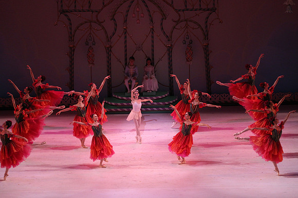 20141229_Nutcracker_WPB_Flowers__CG3P2098