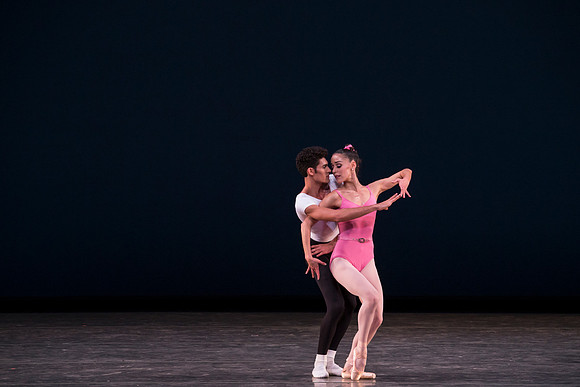 20150108_MCB_SI3M_Dress_Hear_the_Dance_CG3P1377