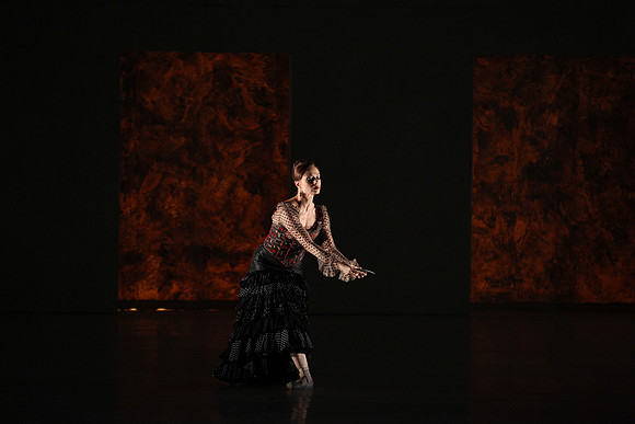 20150212_Carmen_Dress_Reh_9C7C1052