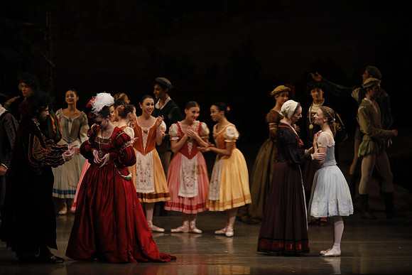 20161021_MCB_Giselle_Act1_Preformance_Arsht_73A0010