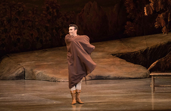 20161022_MCB_Giselle_Act1_2Cast_Tricia_Arsht_Arsht_73A5591