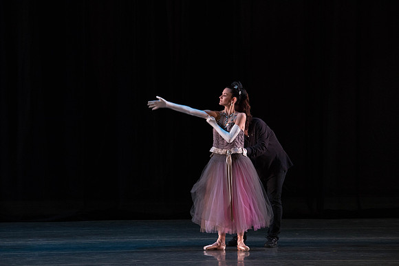 20180406_La_Valse_Motion_Blur_Balanchine_73A6943