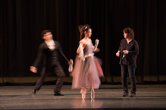 20180406_La_Valse_Motion_Blur_Balanchine_73A6942