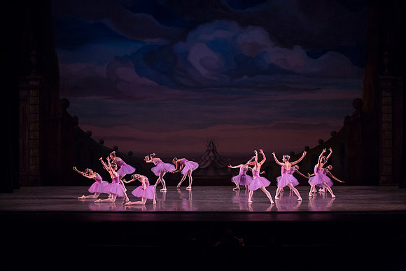 20150326_Raymonda_Variations_MCB_Kravitz_9C7C1539
