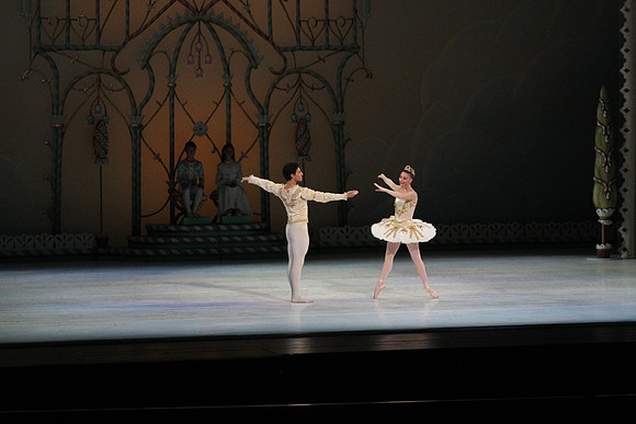 20141223_Nutcracker_ARTC_Pasdedeux_AL1B5676