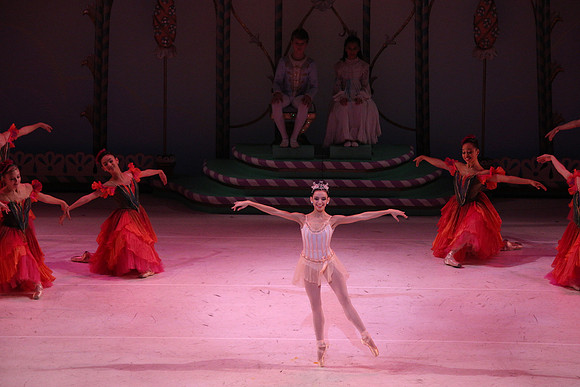 20141229_Nutcracker_WPB_Flowers__CG3P2233