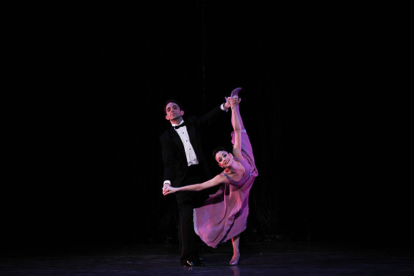 20150108_MCB_9_Sinatra_Dress_Hear_the_Dance_CG3P0989