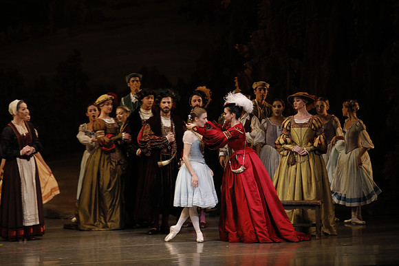 20161021_MCB_Giselle_Act1_Preformance_Arsht_73A0041
