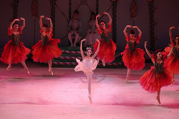 20141229_Nutcracker_WPB_Flowers__CG3P2120