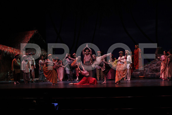20150226_The_Pearl_Fisher_Act_29C7C0761