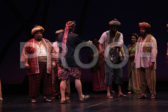 20150226_The_Pearl_Fisher_Act_29C7C0579
