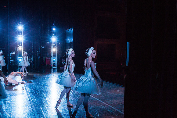 20151022_MCB_Back_Stage_Arsht_L1B6152