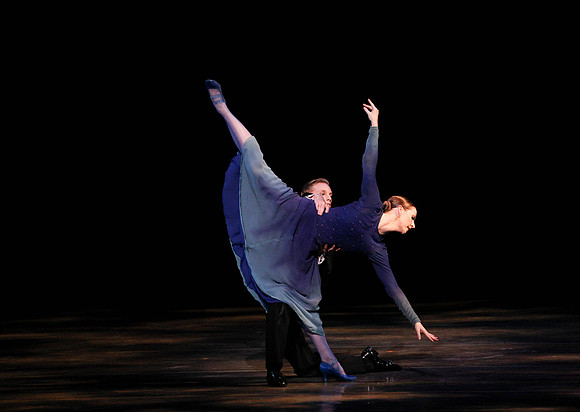 20150108_MCB_9_Sinatra_Dress_Hear_the_Dance_CG3P0464