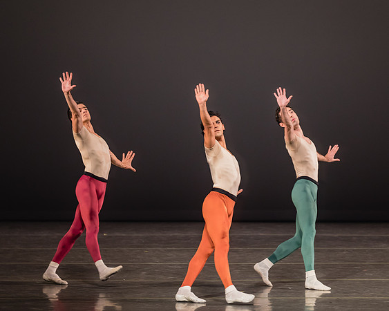 20170113_Glass_Pieces_Akhnaten_PR_MCB_Arsht_73A0726