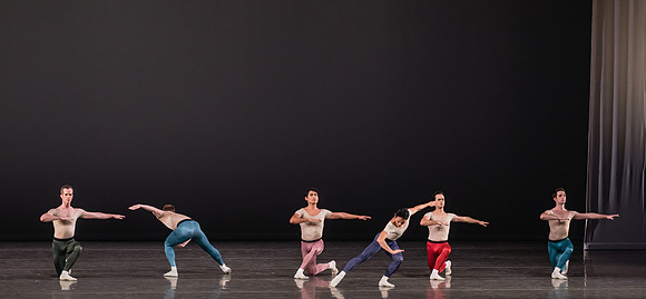 20170113_Glass_Pieces_Akhnaten_PR_MCB_Arsht_73A1015