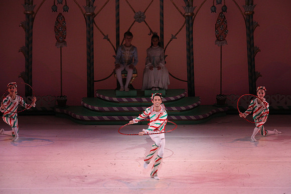 20141229_Nutcracker_WPB_Hoops_CG3P1373