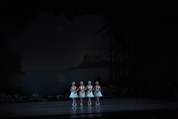 20151025_MCB_Swan_Lake_2Cast_Arsht_IMG_0028