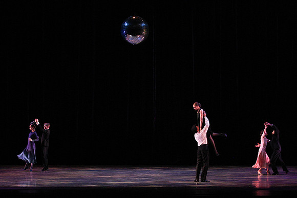 20150108_MCB_9_Sinatra_Dress_Hear_the_Dance_9C7C1405