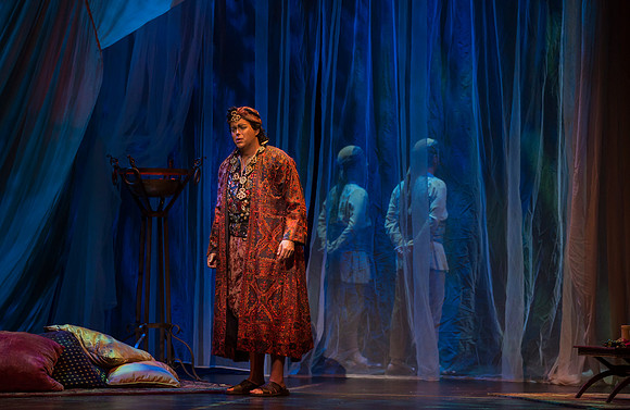 20150226_The_Pearl_Fisher_Act_39C7C2471