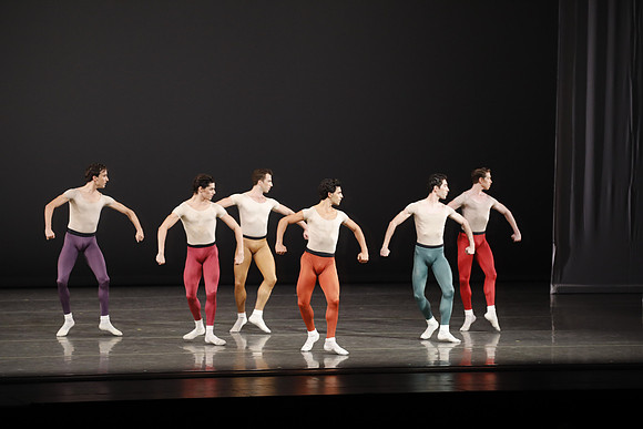 20170113_Glass_Pieces_Akhnaten_PR_MCB_Arsht_73A0733