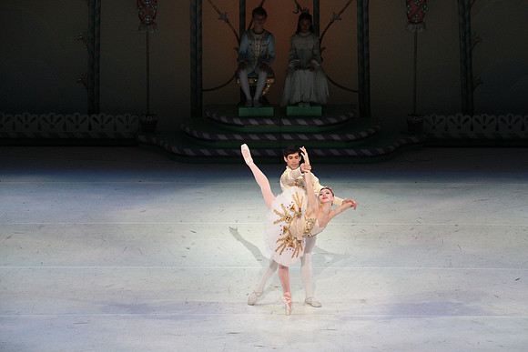 20141229_Nutcracker_WPB_PasDeDeux_CG3P2995