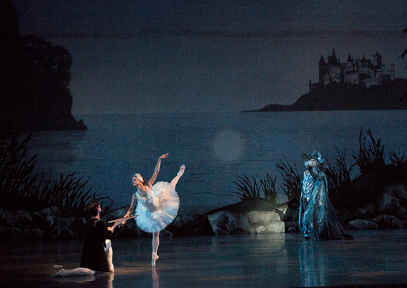20151025_MCB_Swan_Lake_2Cast_Arsht_IMG_7923