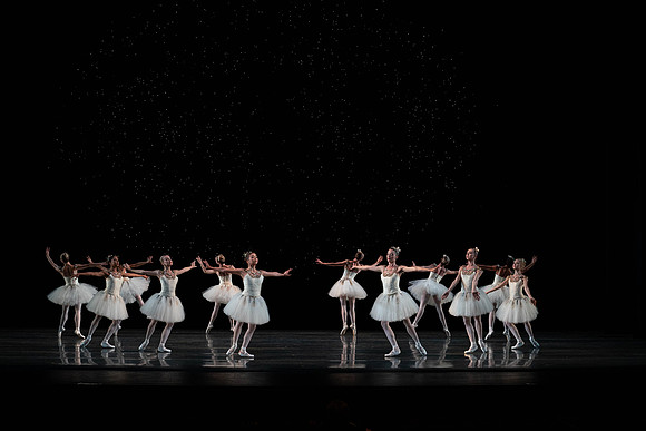 20220317_Dimonds_Dress Rehearsal_DSC1677