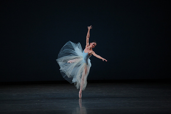 20170114_Serenade_Preformance_Tricia_Jeanette_Emily_Saturday_MCB_9C7C0111