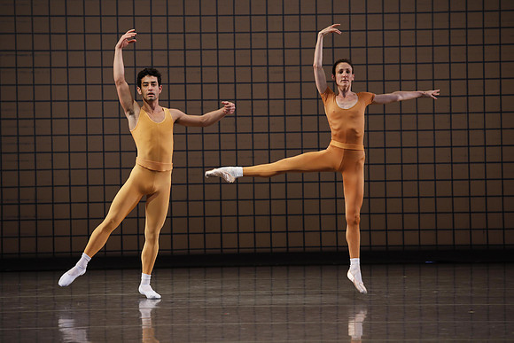 20170113_Glass_Pieces_no Makeup_DR_MCB_Arsht__73A0382