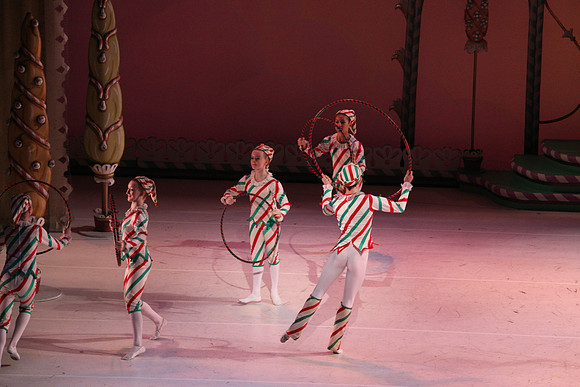 20141229_Nutcracker_WPB_Hoops_CG3P1426