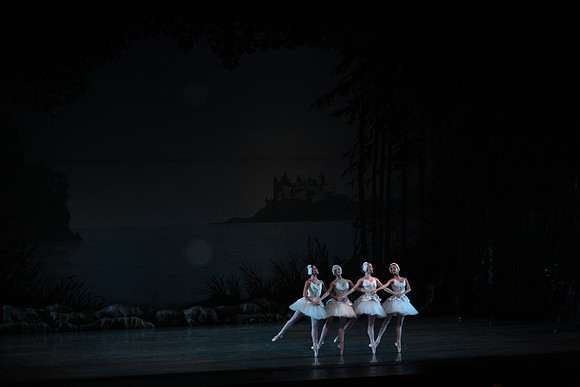 20151025_MCB_Swan_Lake_2Cast_Arsht_IMG_0065