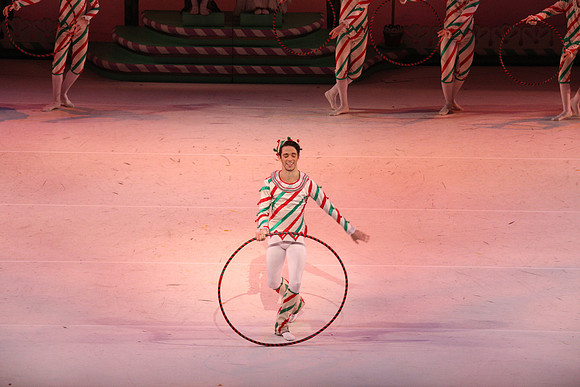 20141229_Nutcracker_WPB_Hoops_CG3P1464