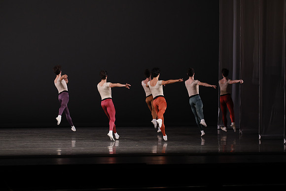 20170113_Glass_Pieces_no Makeup_DR_MCB_Arsht__73A1369