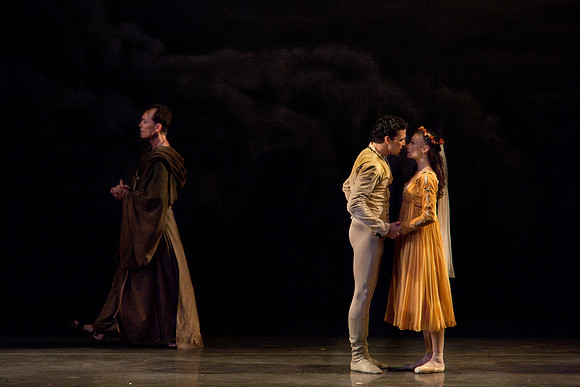 5029_DG_Miami_City_Ballet_Romeo_and_Juliet_Broward_center_2011_MG_6247