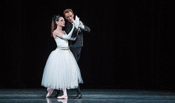 20180405_La Valse_Balanchine_Ravel__73A4794