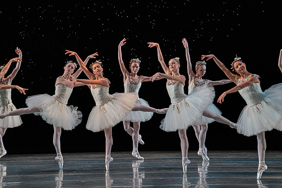 20220317_Dimonds_Dress Rehearsal_DSC1165