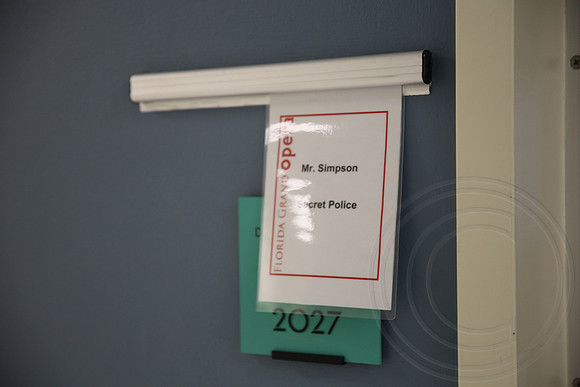 20150507_Opera_The_Consul_Backstage_9C7C4778