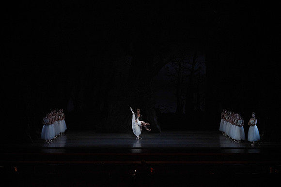 20161020_MCB_Giselle_Act1_DRSH_75A1530
