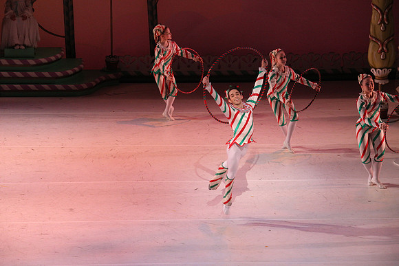 20141229_Nutcracker_WPB_Hoops_CG3P1411