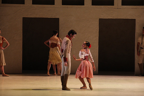 20150212_Carmen_Dress_Reh_9C7C1692